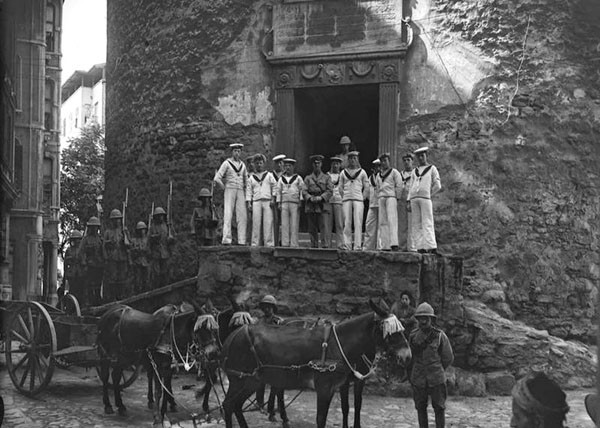 İşgal Döneminde İstanbul 'dan Fotoğraflar