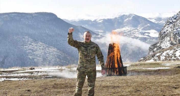 Aliyev, işgalden kurtarılan Şuşa'da Nevruz ateşini yaktı.