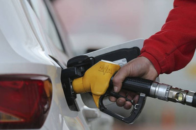 Benzin ve motorine dev zam: Fiyatlar, pompaya yansıdı